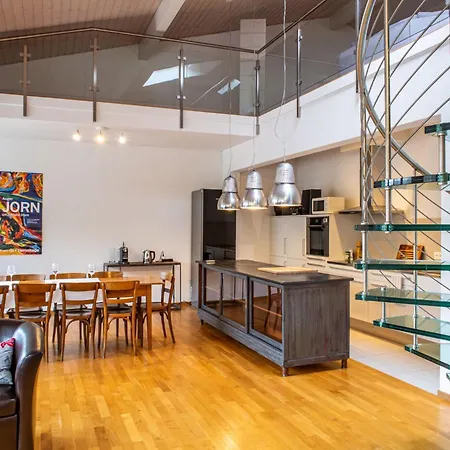 Fabulous Duplex 220 M2 City Center W/view Old Town