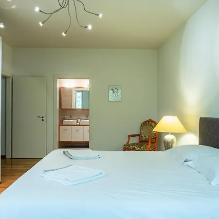Fabulous Duplex 220 M2 City Center W/view Old Town * Lausanne