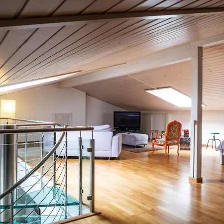 Fabulous Duplex 220 M2 City Center W/view Old Town Apartment *