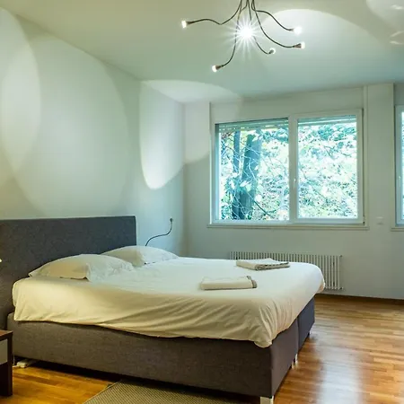 Fabulous Duplex 220 M2 City Center W/view Old Town Apartment